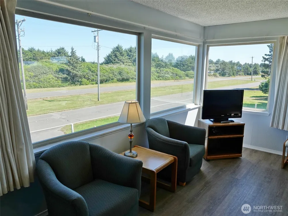 615 Ocean Shores Boulevard NW #201 Ocean Shores, WA 98569