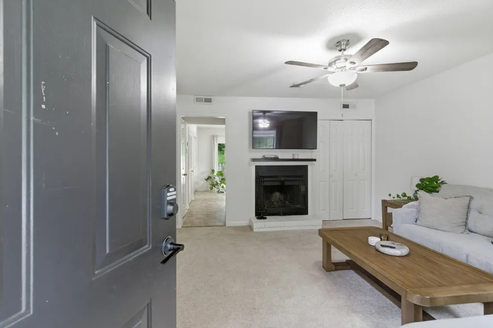 3332 Lakeside Pl Hermitage, TN 37076
