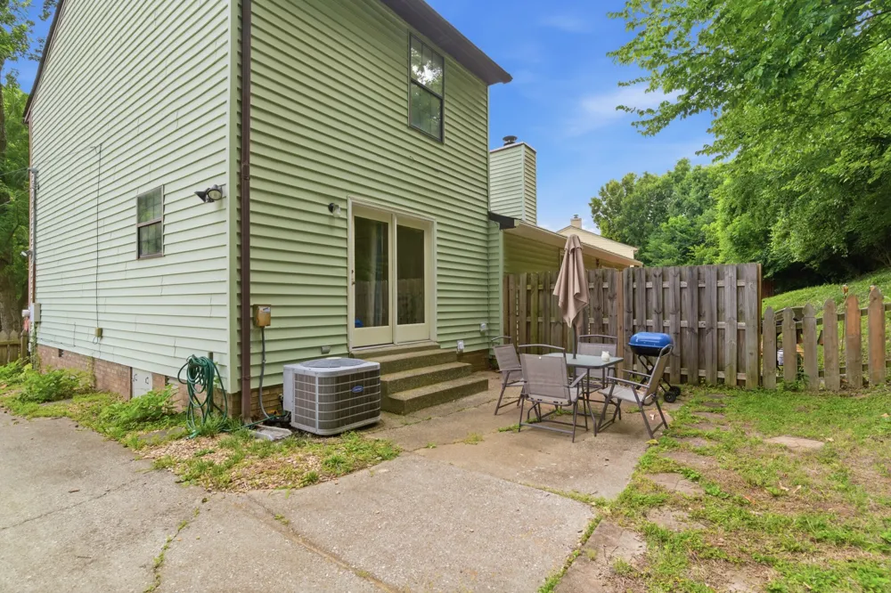 3332 Lakeside Pl Hermitage, TN 37076