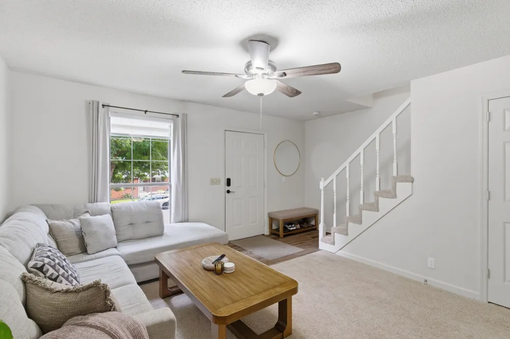 3332 Lakeside Pl Hermitage, TN 37076