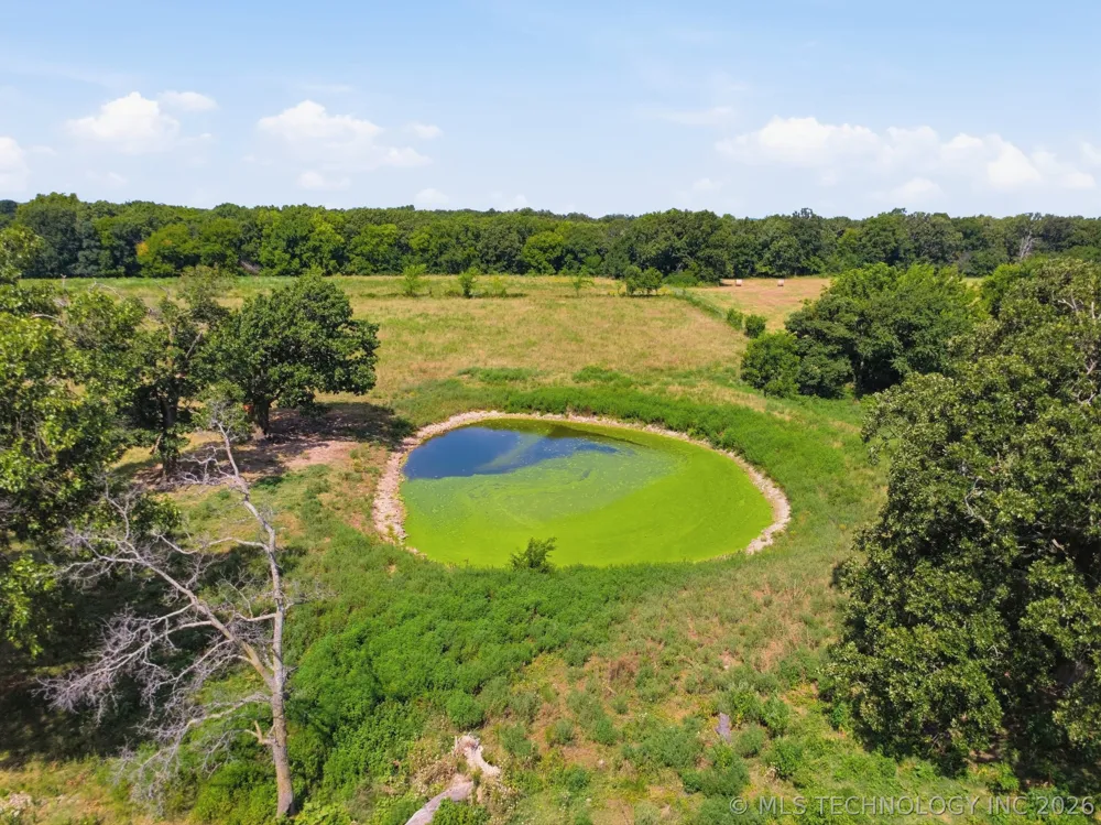 7703 447 ROAD Spavinaw, OK 74366
