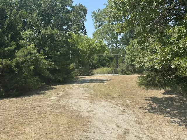 E County Road 1610 Stratford, OK 74872