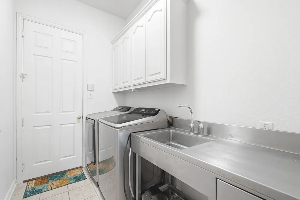 205 Creekside Drive Murphy, TX 75094