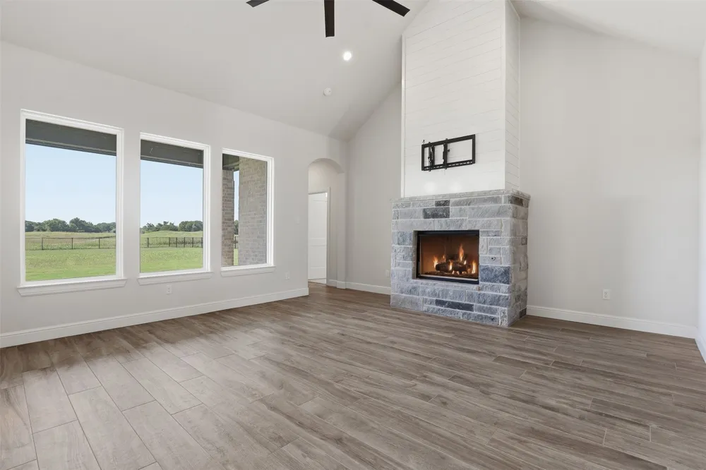 117 Eagle Court Glen Rose, TX 76077