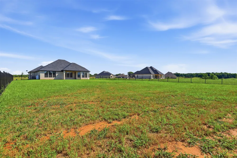 117 Eagle Court Glen Rose, TX 76077