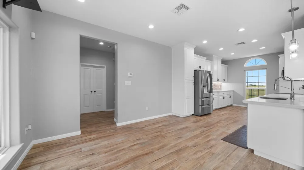 4628 Fm 457 Bay City, TX 77414