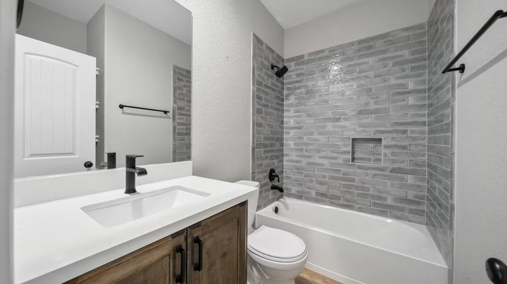 4628 Fm 457 Bay City, TX 77414