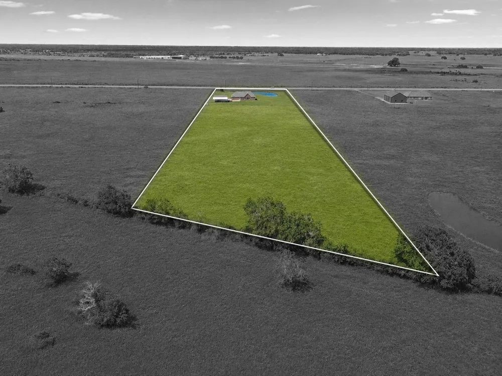 4628 Fm 457 Bay City, TX 77414