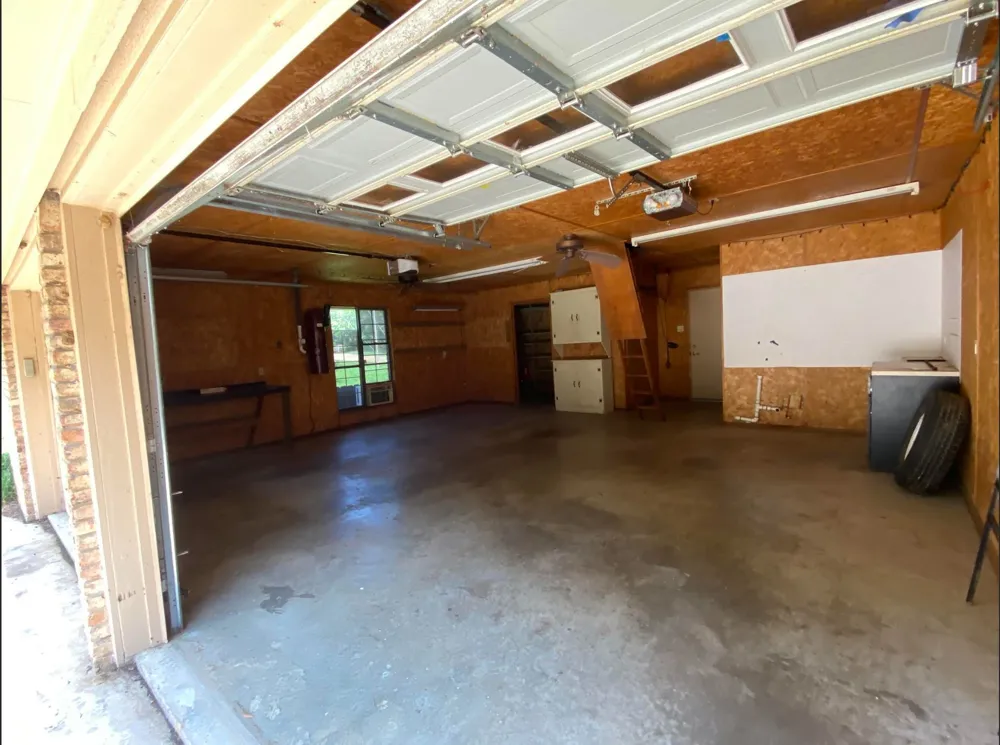 186 1st Oak Drive Enchanted Oaks, TX 75156