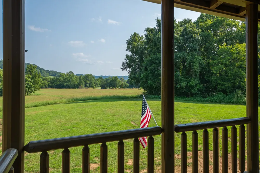 3247 Springplace Rd Lewisburg, TN 37091