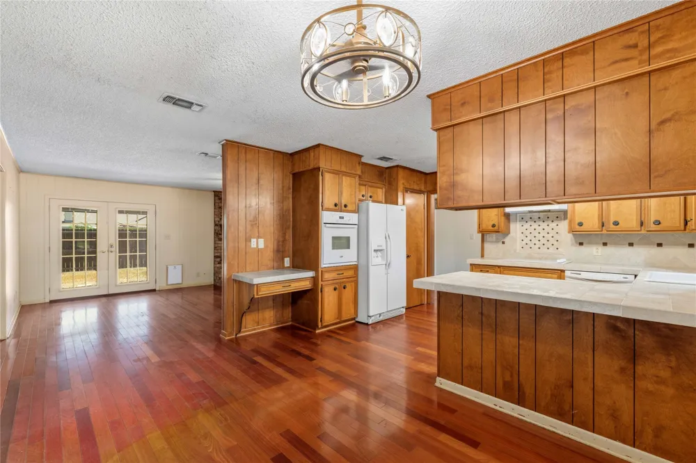 2204 10th Street Brownwood, TX 76801