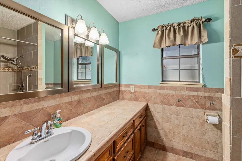 2204 10th Street Brownwood, TX 76801