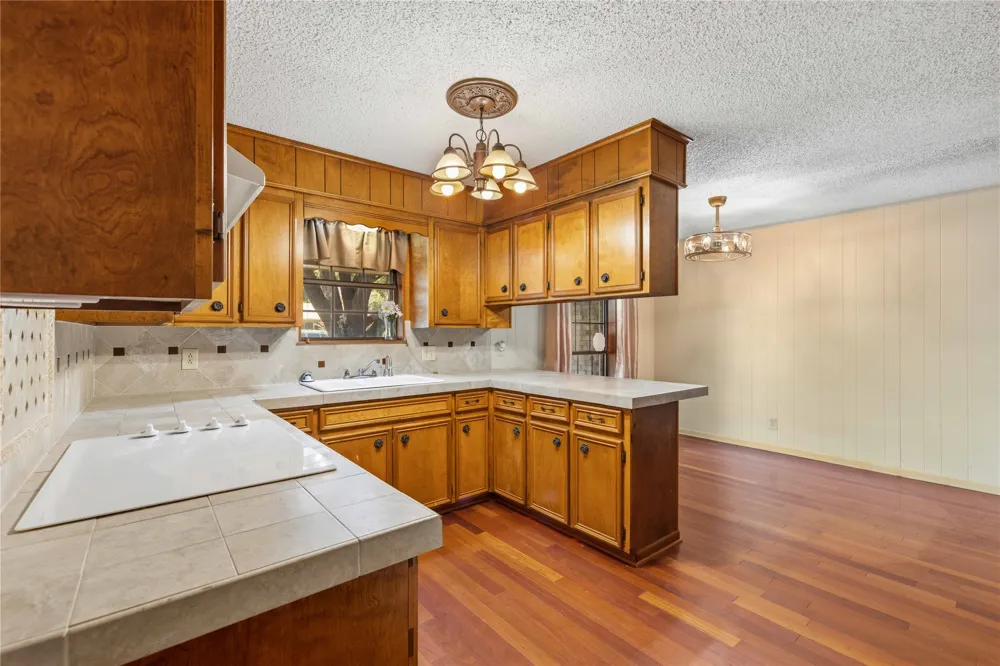 2204 10th Street Brownwood, TX 76801