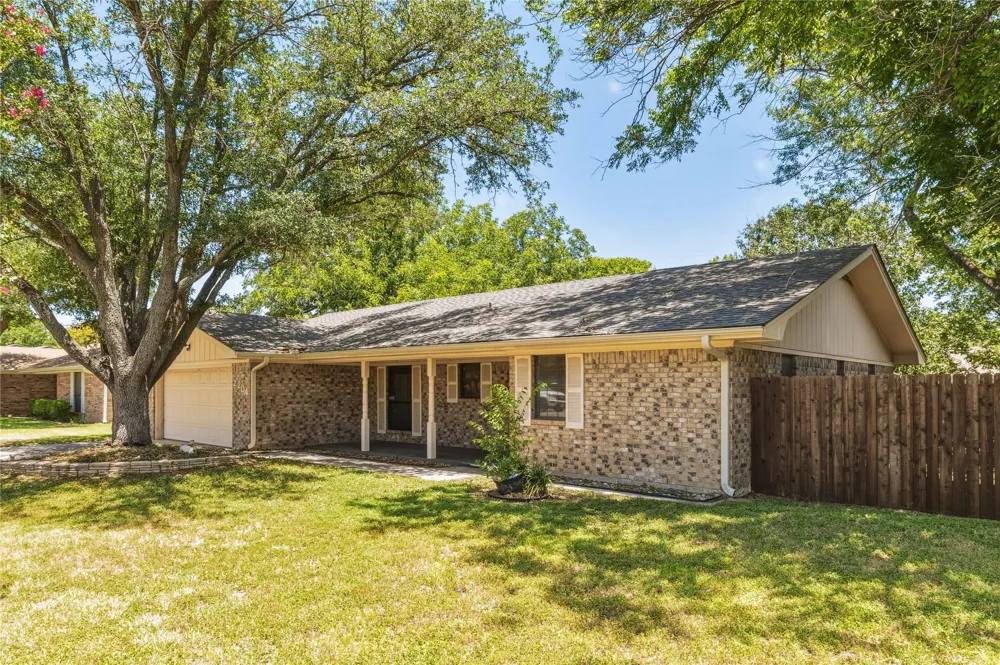 2204 10th Street Brownwood, TX 76801