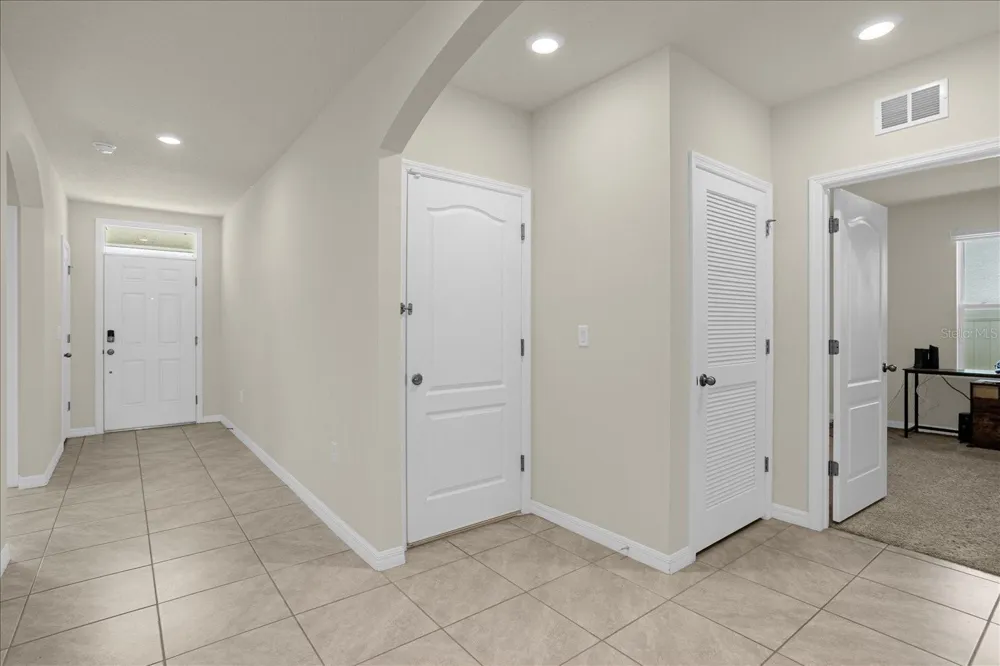 285 SUMMERSHORE DRIVE Auburndale, FL 33823