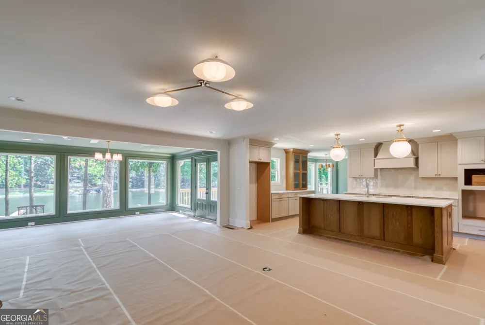 200 Whitney ST Eatonton, GA 31024