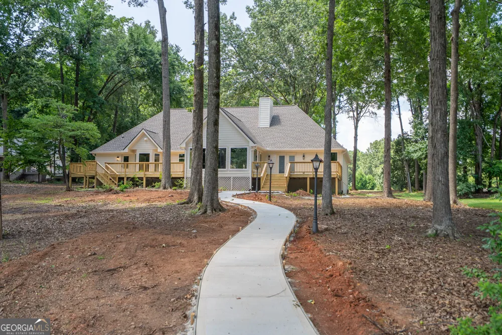 200 Whitney ST Eatonton, GA 31024