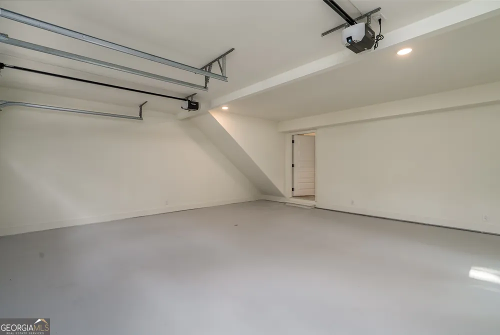 200 Whitney ST Eatonton, GA 31024