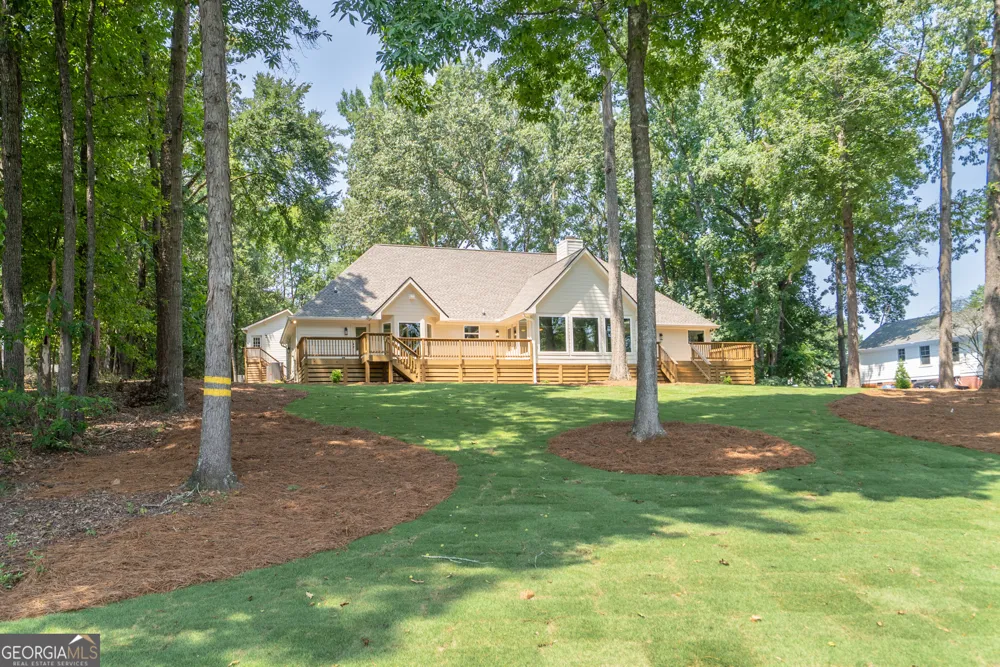 200 Whitney ST Eatonton, GA 31024