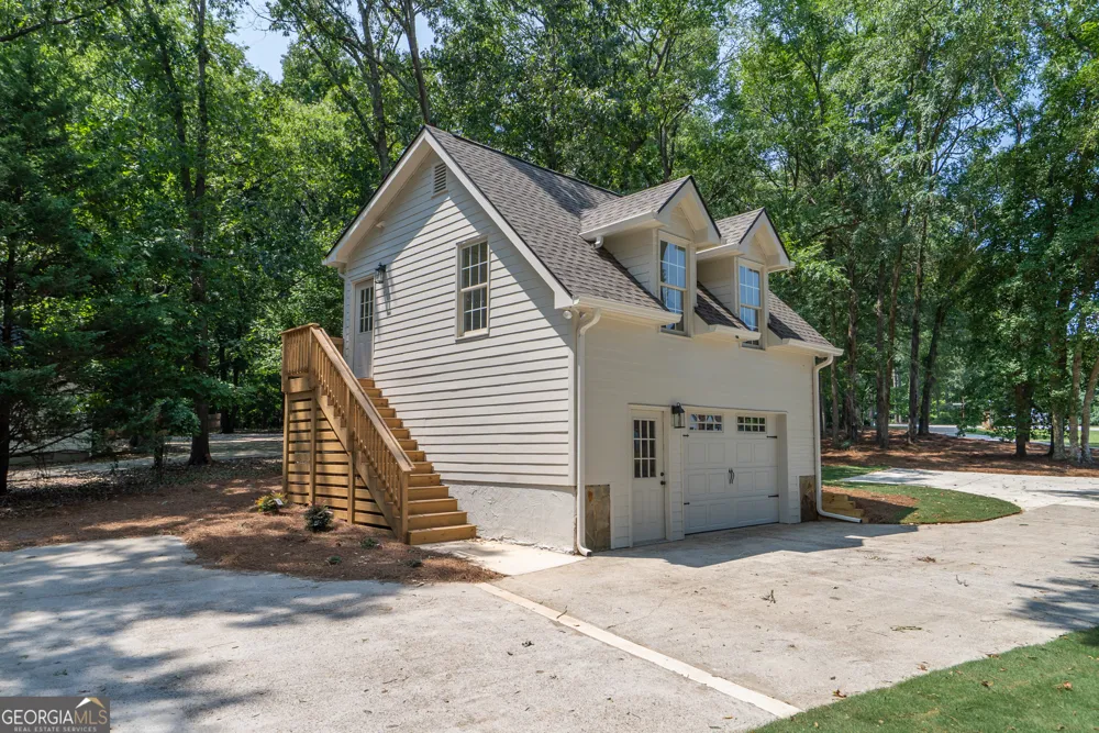 200 Whitney ST Eatonton, GA 31024