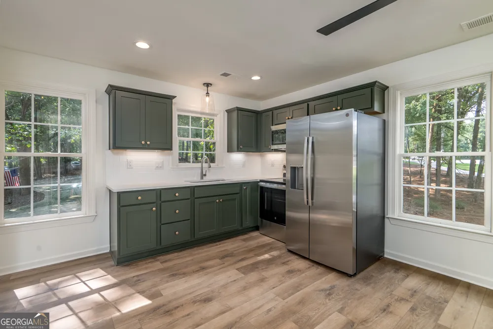 200 Whitney ST Eatonton, GA 31024