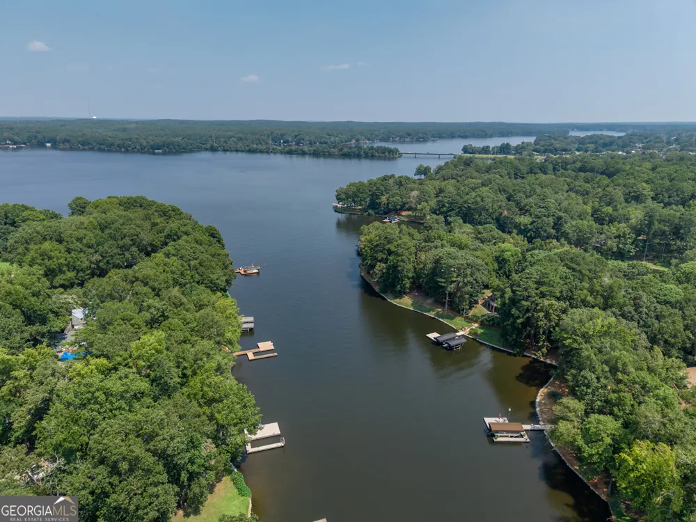 200 Whitney ST Eatonton, GA 31024