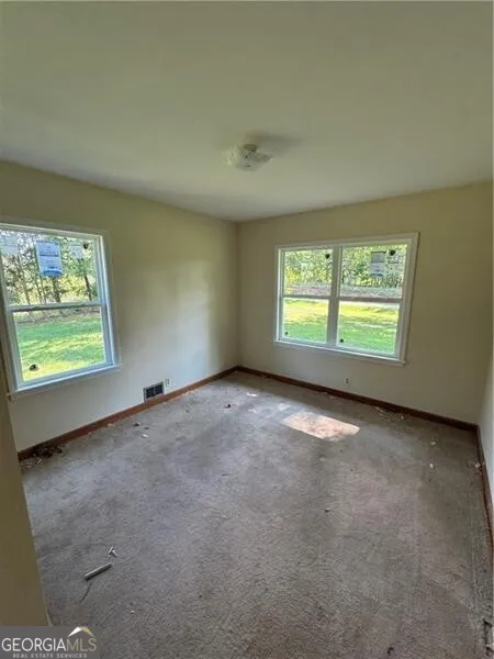 1049 Ben Higgins RD Dahlonega, GA 30533