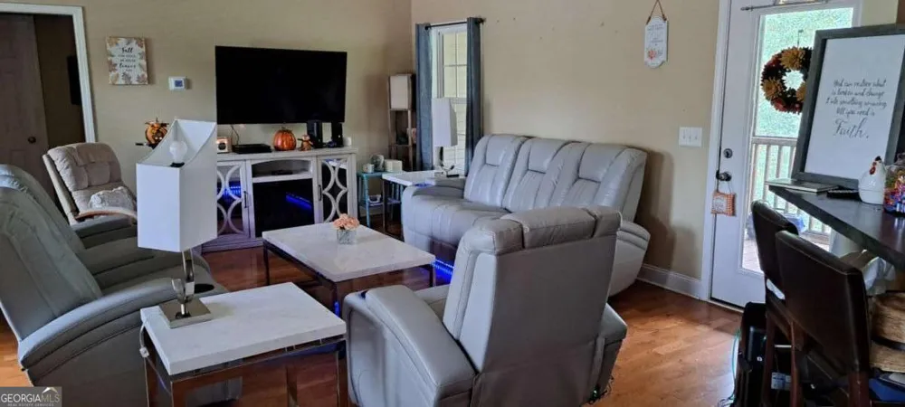 1330 Heads Ferry RD Cornelia, GA 30531