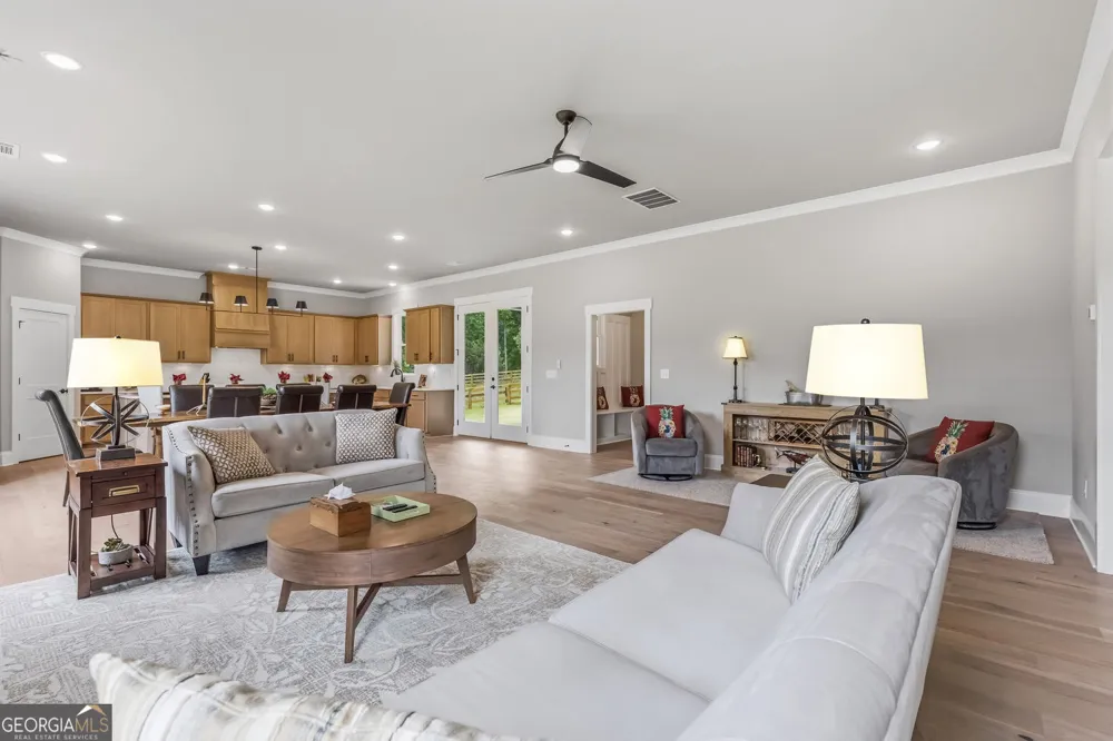 5424 Oak Manor WAY Murrayville, GA 30564