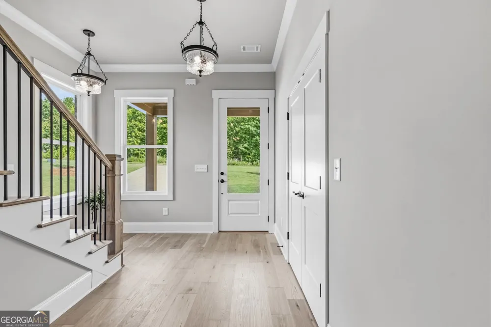 5424 Oak Manor WAY Murrayville, GA 30564