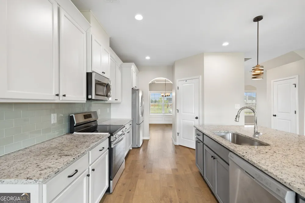 302 Weeping Moss WAY Kathleen, GA 31047