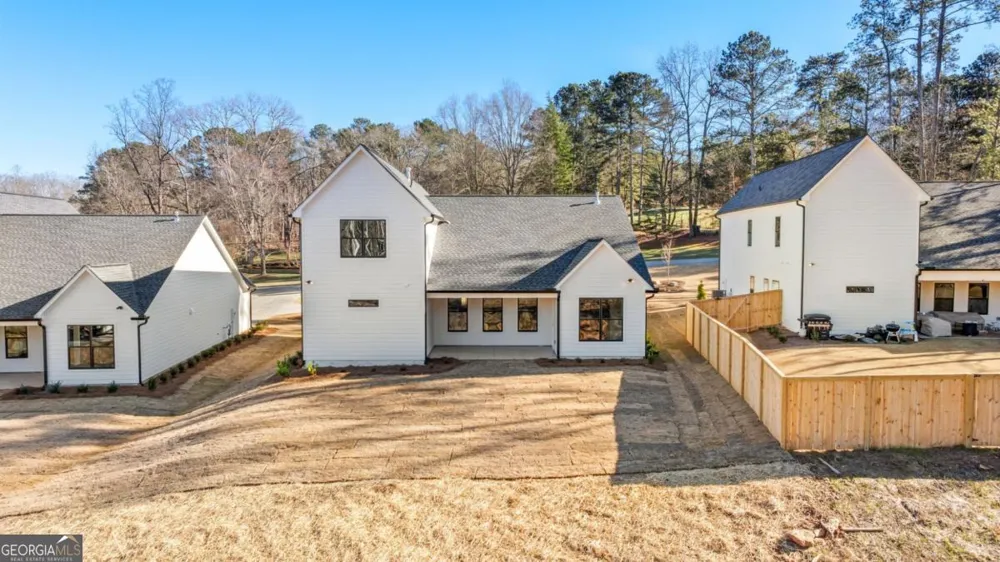 502 Level Creek RD Sugar Hill, GA 30518