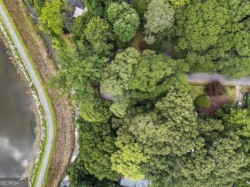 4553 Park DR Pine Lake, GA 30072