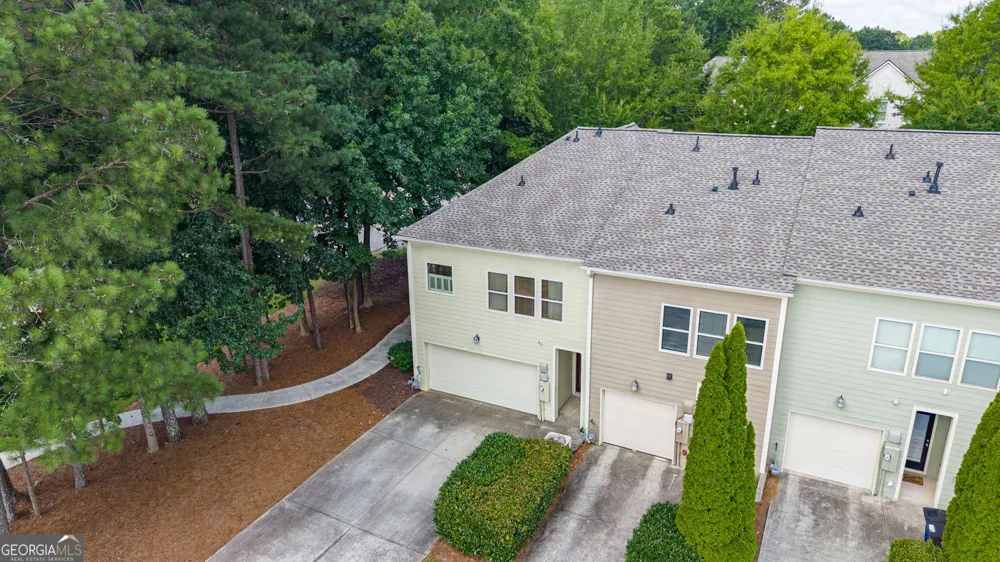 9938 Mancunian WAY Douglasville, GA 30135
