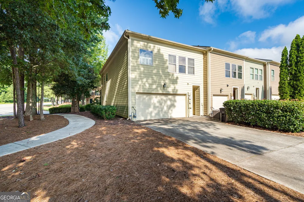 9938 Mancunian WAY Douglasville, GA 30135
