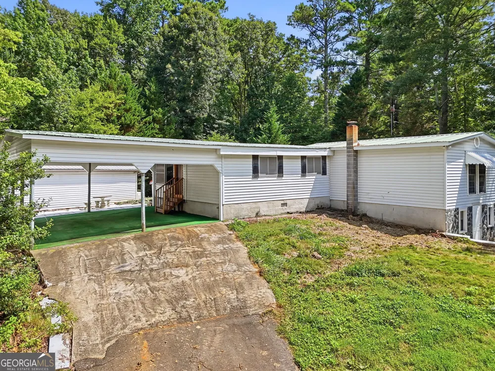 370 Thompson LN Jasper, GA 30143