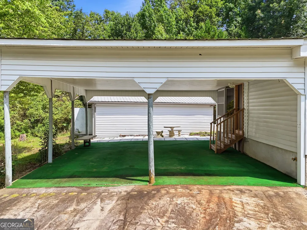 370 Thompson LN Jasper, GA 30143