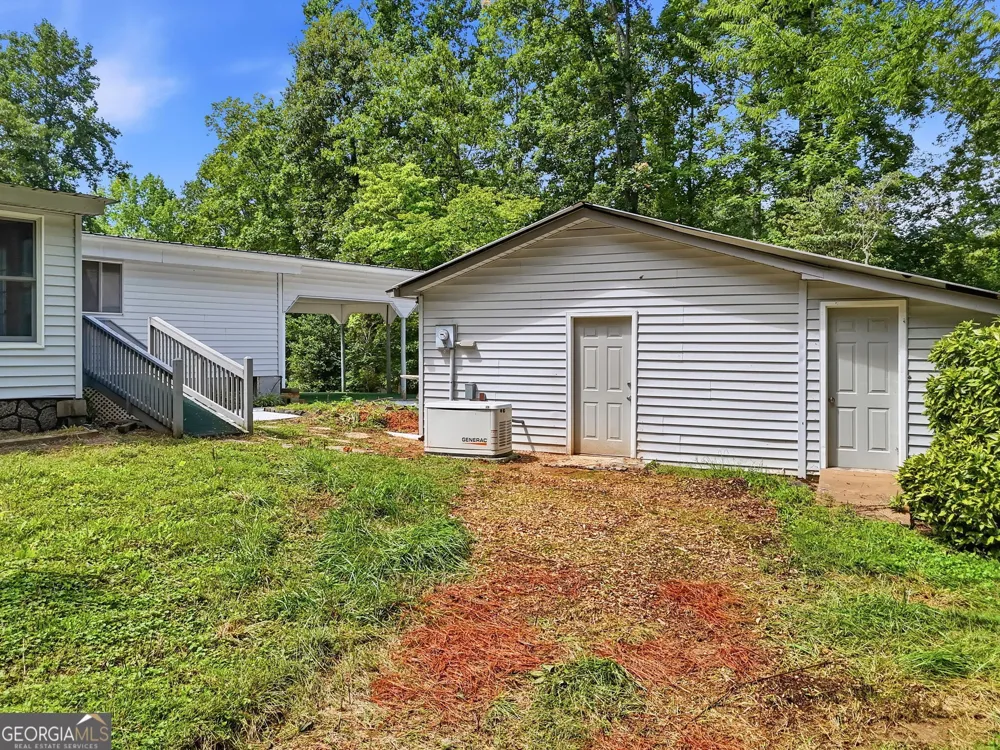 370 Thompson LN Jasper, GA 30143
