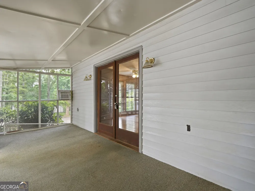 370 Thompson LN Jasper, GA 30143