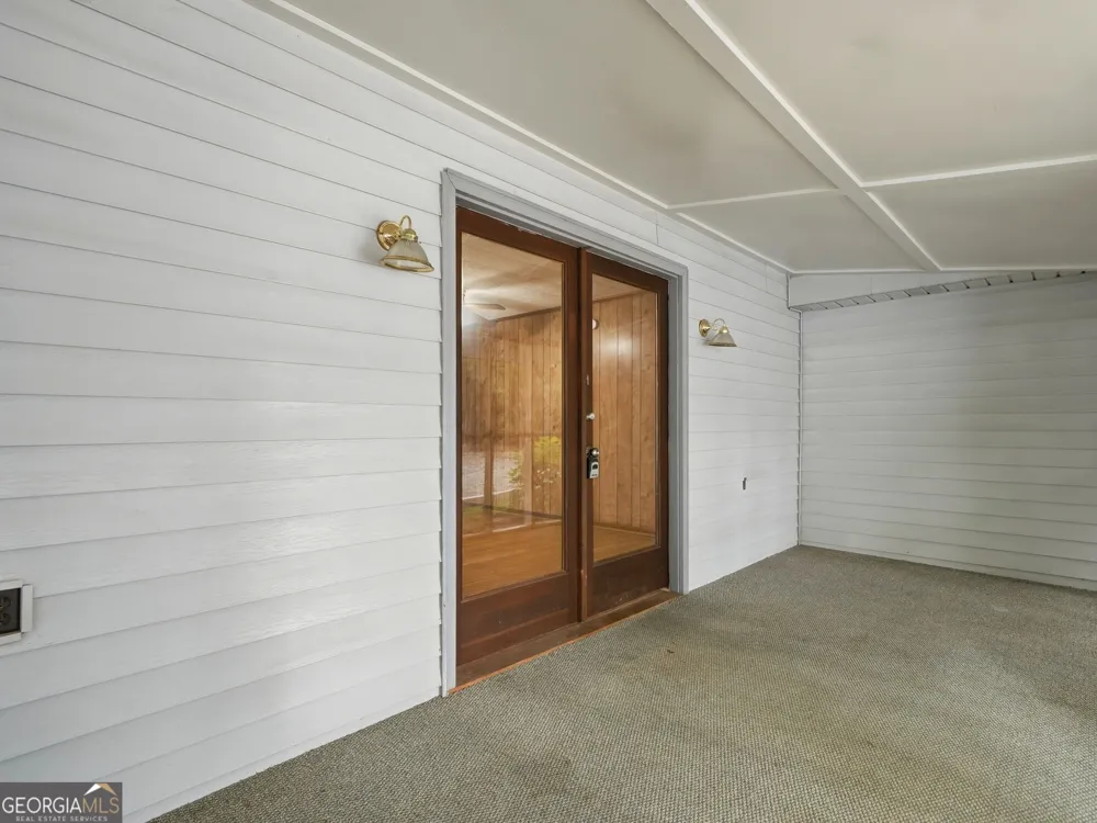 370 Thompson LN Jasper, GA 30143