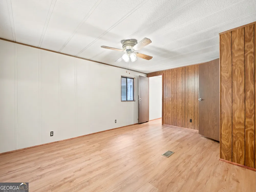 370 Thompson LN Jasper, GA 30143