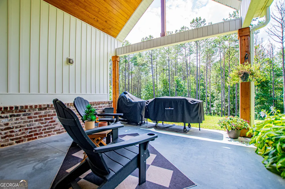 1800 Hutcheson Ferry RD Whitesburg, GA 30185