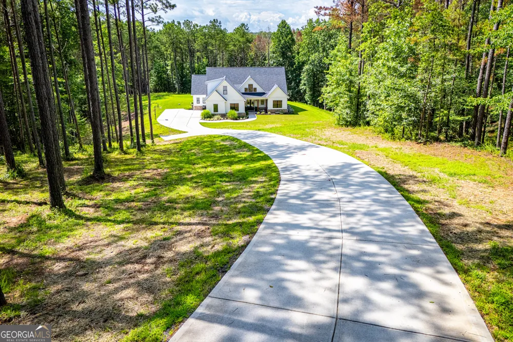 1800 Hutcheson Ferry RD Whitesburg, GA 30185
