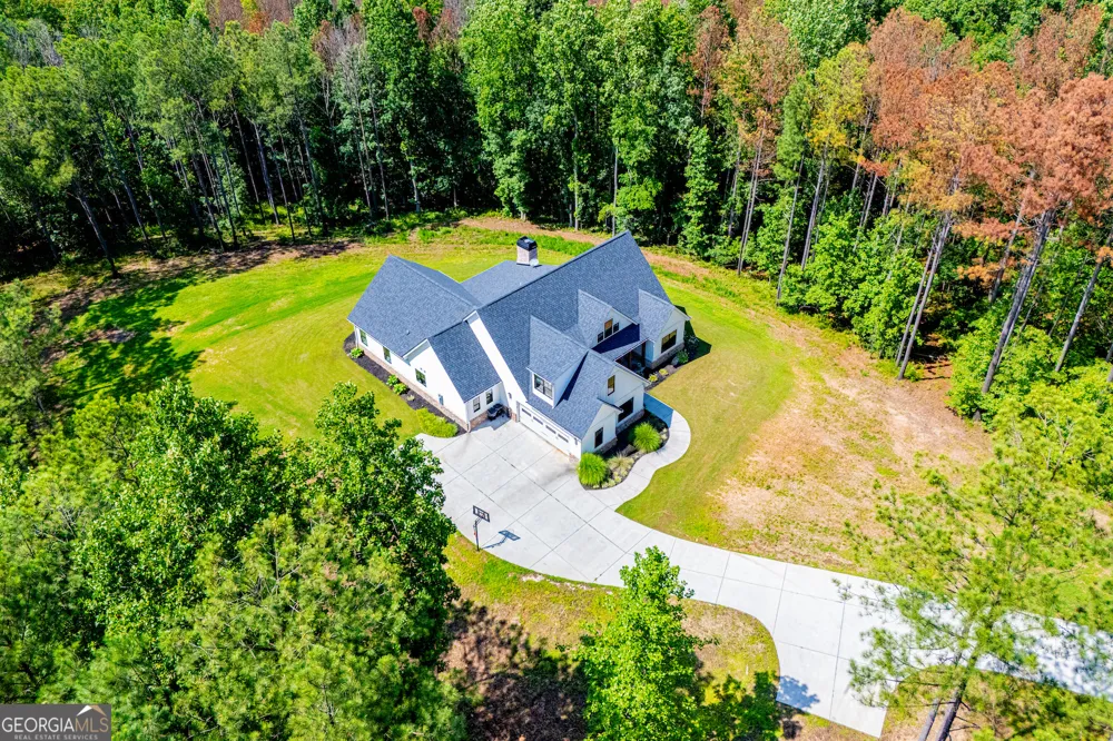 1800 Hutcheson Ferry RD Whitesburg, GA 30185