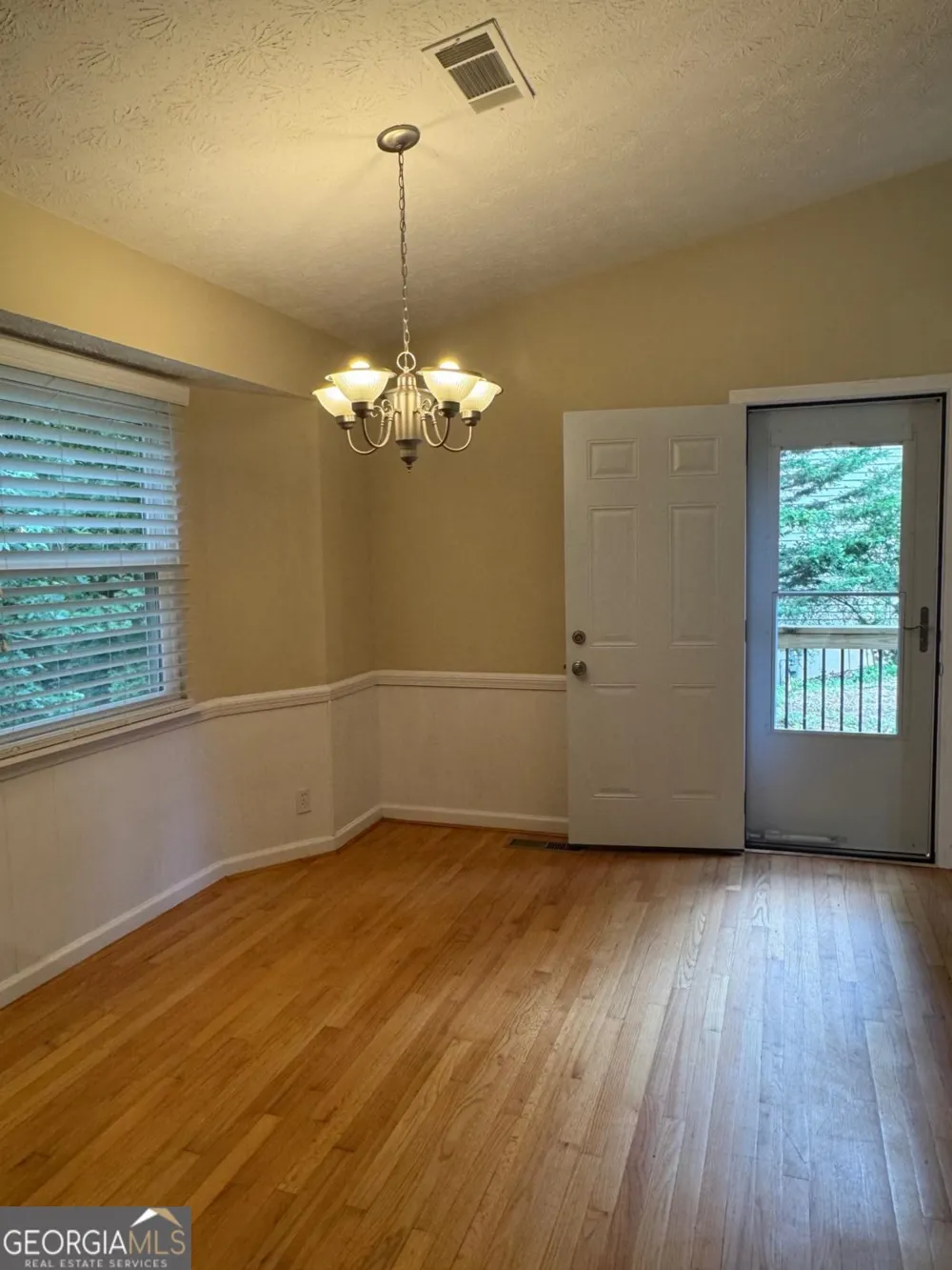 3448 Forest Knoll DR Duluth, GA 30097