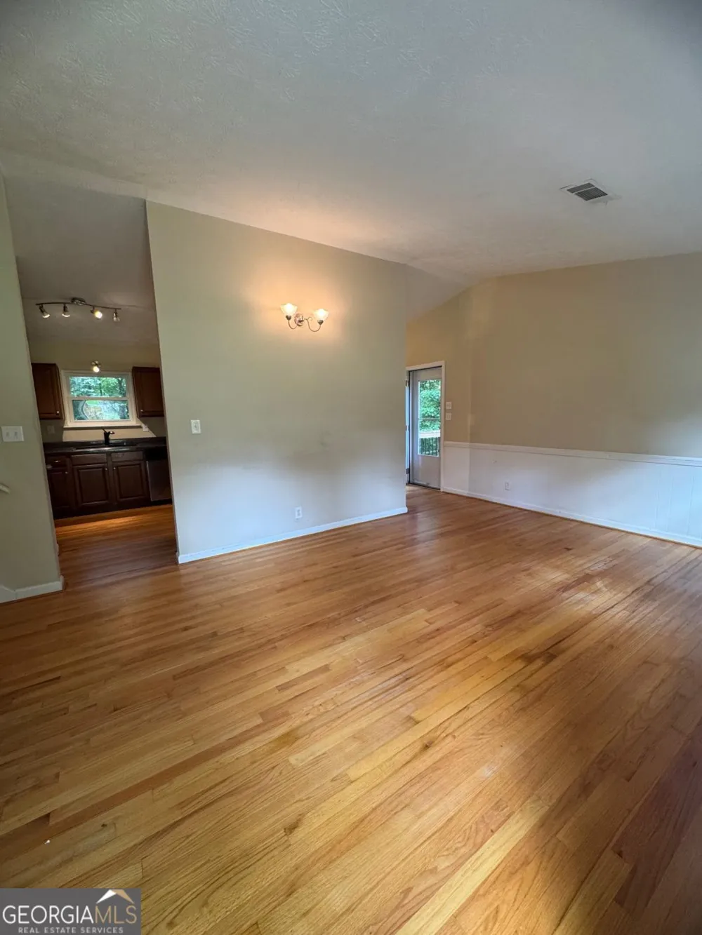 3448 Forest Knoll DR Duluth, GA 30097