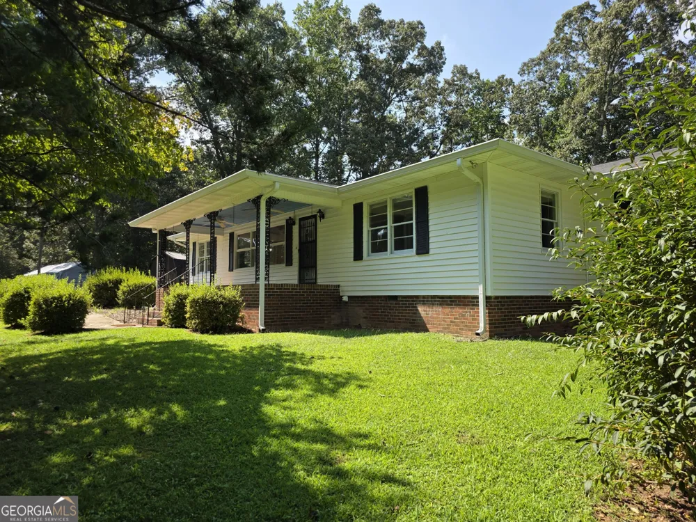 126 East Side Tallapoosa, GA 30176