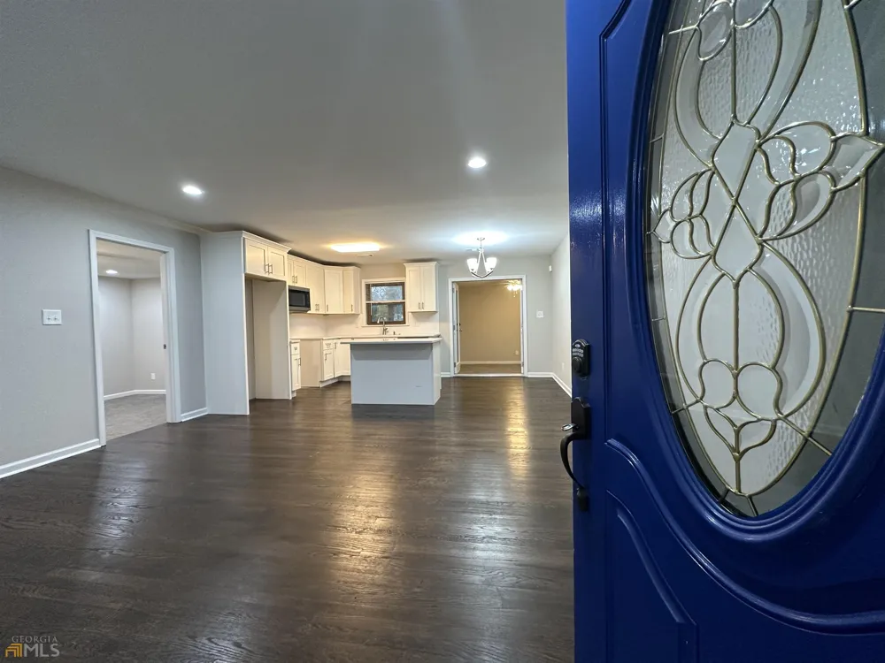 1858 Glen Echo DR Decatur, GA 30032
