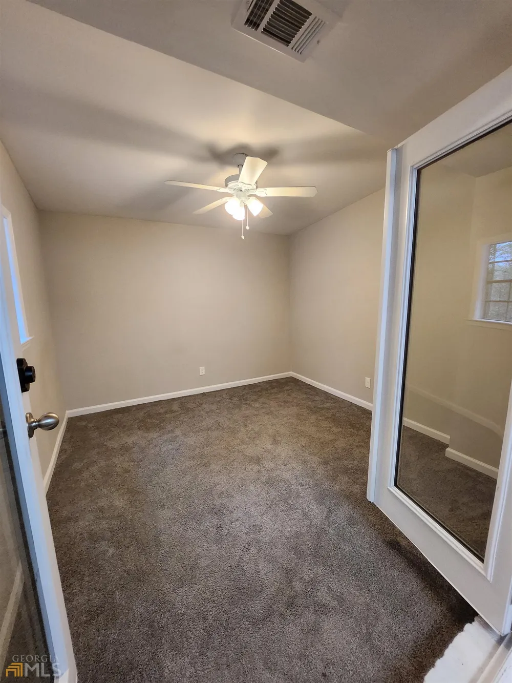1858 Glen Echo DR Decatur, GA 30032