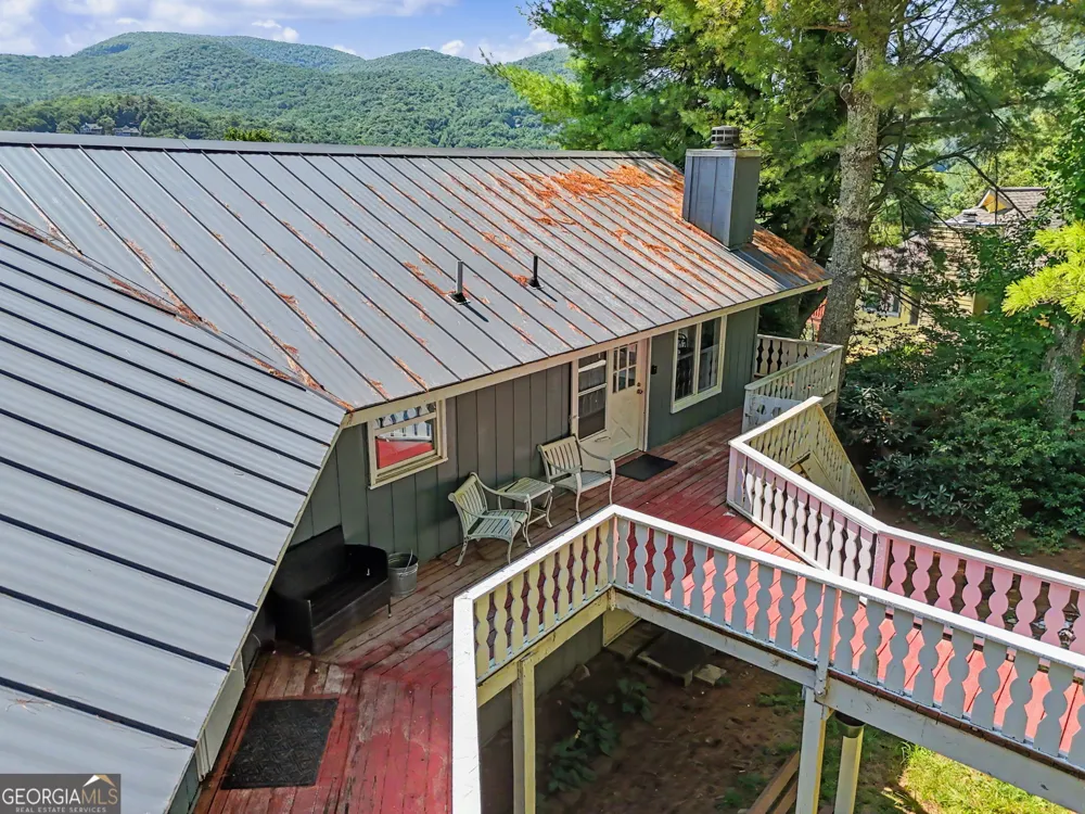 48 Little Bear TRL Sky Valley, GA 30537